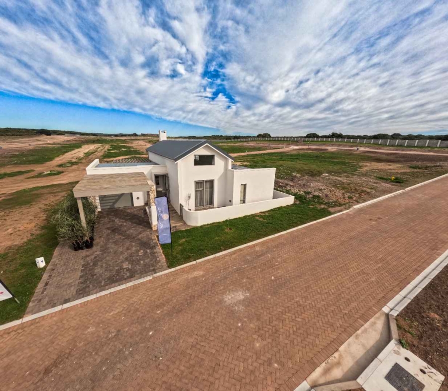 3 Bedroom Property for Sale in Stilbaai Wes Western Cape